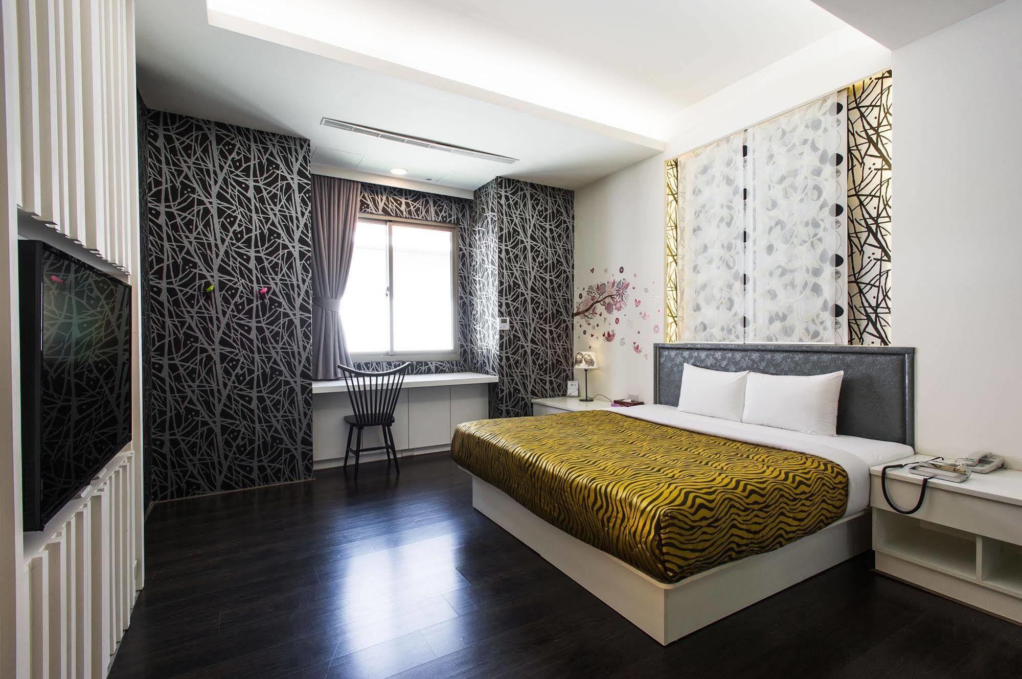 Yuan Chyau Motel Taichung Luaran gambar